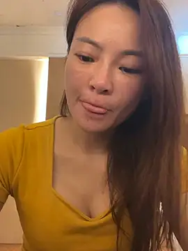 Meimei-bb online show from June 15, 2026, 12:12 am