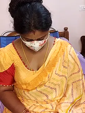 Snapshot of telugu_Geetha40 chatting on June 15, 2026, 6:57 am telugu Geetha40 online show from June 15, 2026, 6:57 am