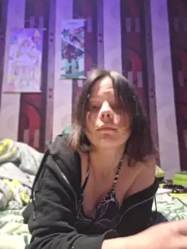 Snapshot of sweet_angely chatting on April 30, 2026, 7:54 pm sweet angely online show from April 30, 2026, 7:54 pm