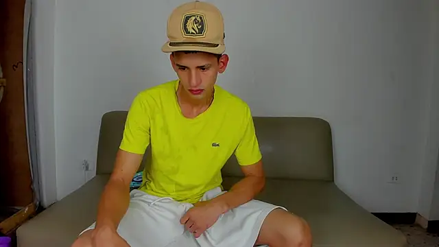 Skinny hot 06 online show from May 10, 2026, 6:43 pm