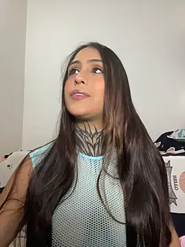 Snapshot of sarah_escobarr_ chatting on May 16, 2026, 8:41 pm sarah escobarr online show from May 16, 2026, 8:41 pm