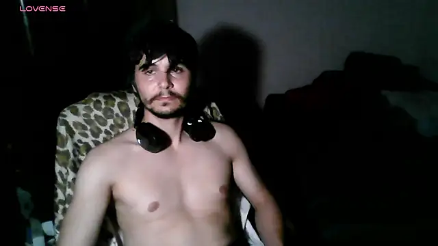 Snapshot of David_storm chatting on July 28, 2026, 7:50 pm David storm online show from July 28, 2026, 7:50 pm