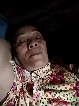 Snapshot of mouth22 chatting on April 30, 2026, 1:51 pm mouth22 online show from April 30, 2026, 1:51 pm