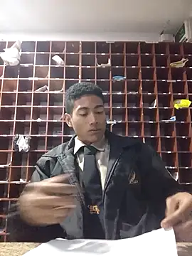 Cr1st1an245 online show from April 29, 2026, 4:38 am