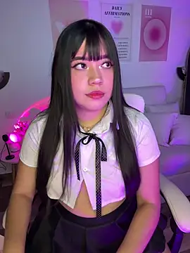 Snapshot of iEmily_ chatting on May 27, 2026, 2:19 am iEmily online show from May 27, 2026, 2:19 am