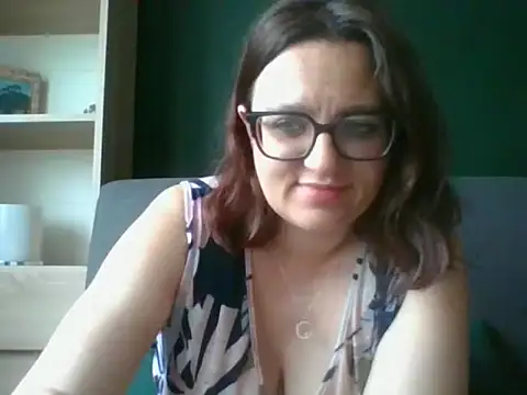 Snapshot of sensual_paris chatting on June 10, 2026, 5:30 am sensual paris online show from June 10, 2026, 5:30 am