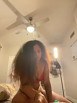 yasailynmari online show from June 30, 2026, 2:33 am