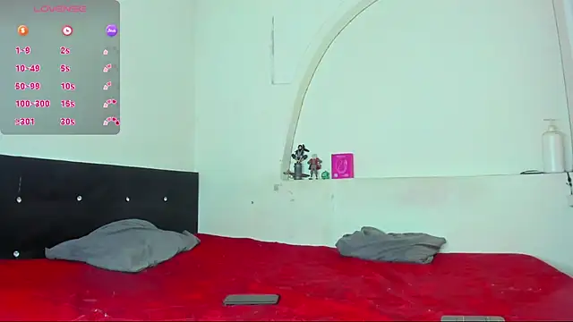 Snapshot of liammendoza98 chatting on May 11, 2026, 2:45 pm liammendoza98 online show from May 11, 2026, 2:45 pm