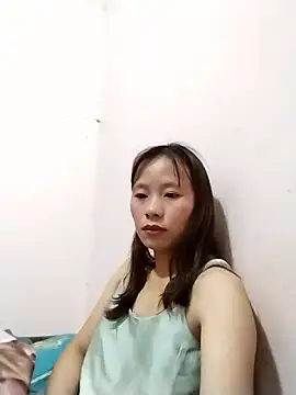 Snapshot of -Natina- chatting on June 6, 2026, 7:02 am -Natina- online show from June 6, 2026, 7:02 am