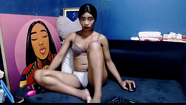 LolaSavageXO online show from July 1, 2026, 5:46 pm