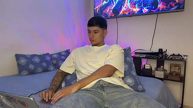 SexxxySquirterStev777 online show from July 23, 2026, 11:07 am