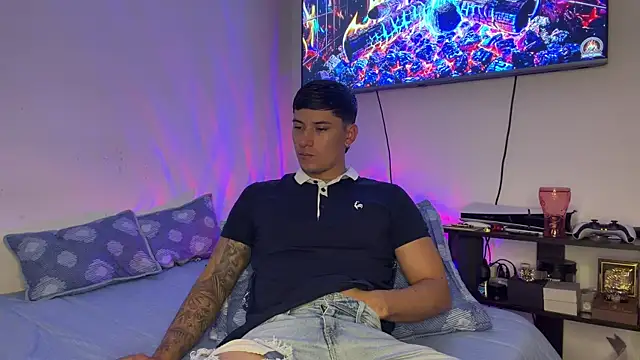 SexxxySquirterStev777 online show from July 14, 2026, 1:50 pm