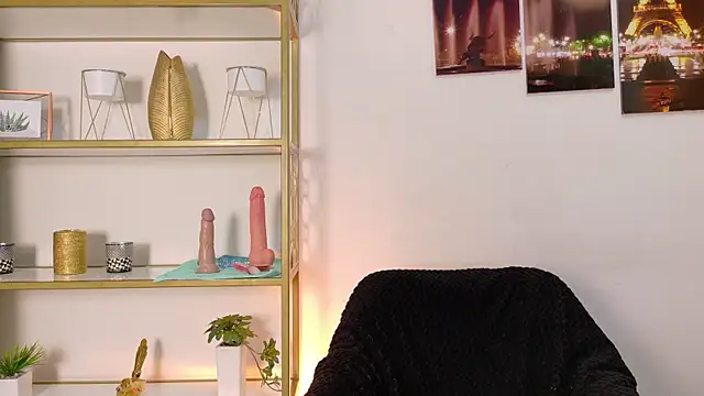 Snapshot of Dalila_5 chatting on July 29, 2026, 11:15 pm Dalila 5 online show from July 29, 2026, 11:15 pm
