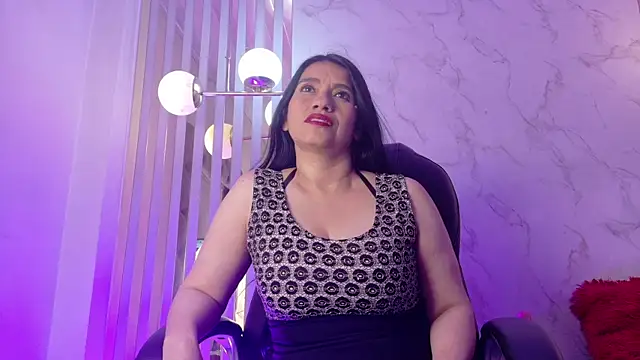 Snapshot of Dalila_5 chatting on July 22, 2026, 7:27 pm Dalila 5 online show from July 22, 2026, 7:27 pm
