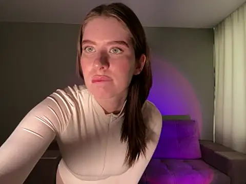 Lili of sin online show from May 4, 2026, 4:05 am