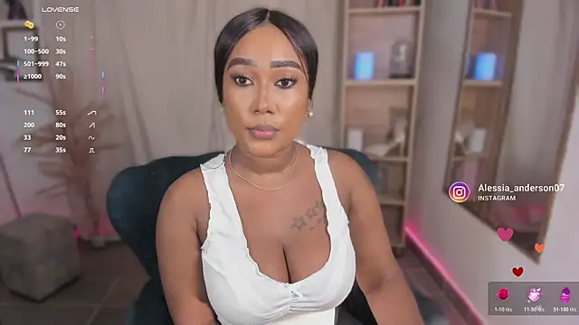 Snapshot of alessia_anderson chatting on February 24, 2026, 6:47 am alessia anderson online show from February 24, 2026, 6:47 am