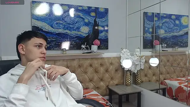 Ethanx18  online show from May 21, 2026, 4:32 am
