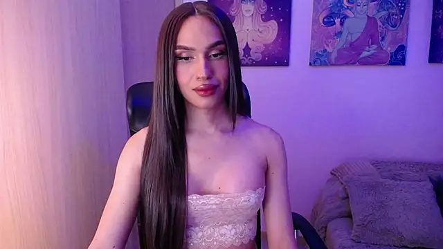 Snapshot of GiaMint chatting on May 10, 2026, 2:15 am GiaMint online show from May 10, 2026, 2:15 am