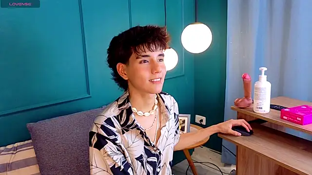 Snapshot of christopher_robin4 chatting on July 29, 2026, 7:35 pm christopher robin4 online show from July 29, 2026, 7:35 pm