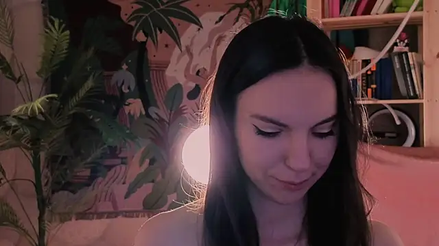 Snapshot of Alice-Lidel chatting on May 7, 2026, 5:33 am Alice-Lidel online show from May 7, 2026, 5:33 am