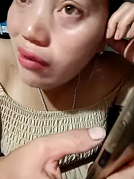 Blaze Luna online show from May 3, 2026, 12:27 am