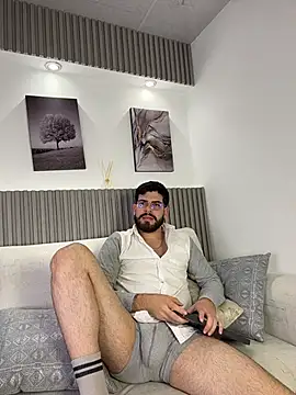 DomBoy  online show from May 16, 2026, 8:19 pm