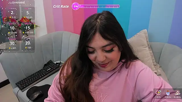 Snapshot of RoxanneDiaz chatting on June 3, 2026, 12:22 am RoxanneDiaz online show from June 3, 2026, 12:22 am