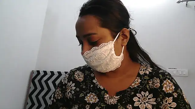 Snapshot of PallaviPearl chatting on July 11, 2026, 1:44 pm PallaviPearl online show from July 11, 2026, 1:44 pm
