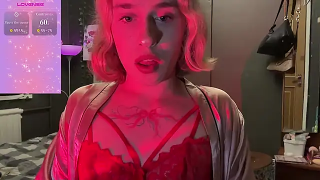 Miss Amy00 online show from July 25, 2026, 8:37 pm