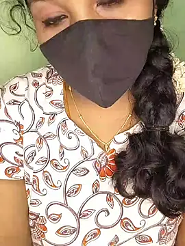 Snapshot of tamil_butterfly chatting on June 2, 2026, 6:41 pm tamil butterfly online show from June 2, 2026, 6:41 pm