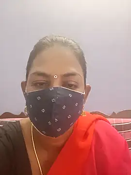 cathrine92 online show from May 23, 2026, 12:53 am