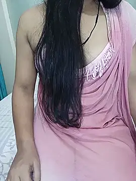 Snapshot of Chulbuli_Queen chatting on June 3, 2026, 5:39 pm Chulbuli Queen online show from June 3, 2026, 5:39 pm