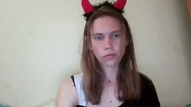 Snapshot of Lisahoppii chatting on May 3, 2026, 5:05 pm Lisahoppii online show from May 3, 2026, 5:05 pm