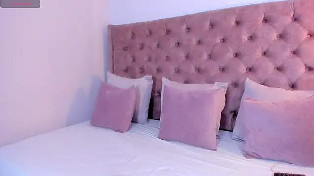 Snapshot of connie_ossaa chatting on June 25, 2026, 4:54 am connie ossaa online show from June 25, 2026, 4:54 am