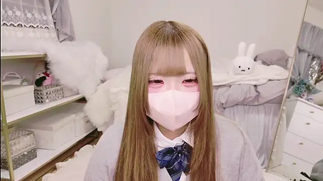 Ichiru chan online show from May 10, 2026, 10:08 am