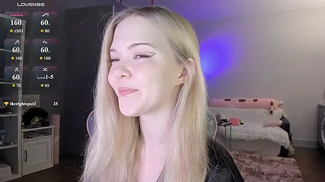 Snapshot of fairy_cassie chatting on May 8, 2026, 10:46 pm fairy cassie online show from May 8, 2026, 10:46 pm