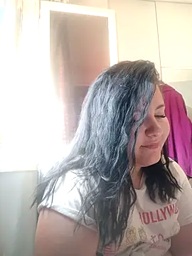 LittleMairy online show from May 10, 2026, 9:35 am