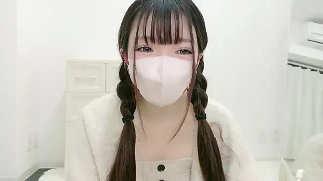 renochan v online show from May 3, 2026, 2:53 pm