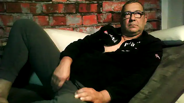 Soloyan online show from December 19, 2025, 7:00 am