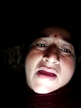 Snapshot of Haliya8 chatting on April 30, 2026, 2:35 pm Haliya8 online show from April 30, 2026, 2:35 pm
