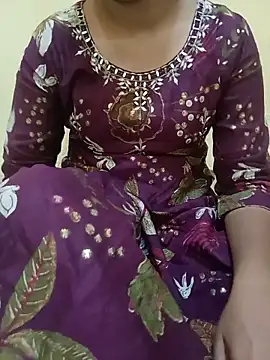 Snapshot of Seema_yadav01 chatting on May 21, 2026, 8:34 am Seema yadav01 online show from May 21, 2026, 8:34 am