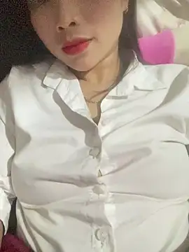 Snapshot of Samso-si chatting on May 1, 2026, 2:33 pm Samso-si online show from May 1, 2026, 2:33 pm