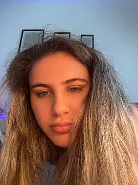 Snapshot of SensualQueenX chatting on May 25, 2026, 8:13 am SensualQueenX online show from May 25, 2026, 8:13 am