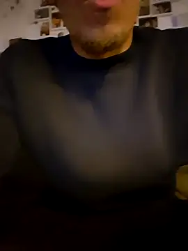 Kingclit1998 online show from June 5, 2026, 11:21 pm