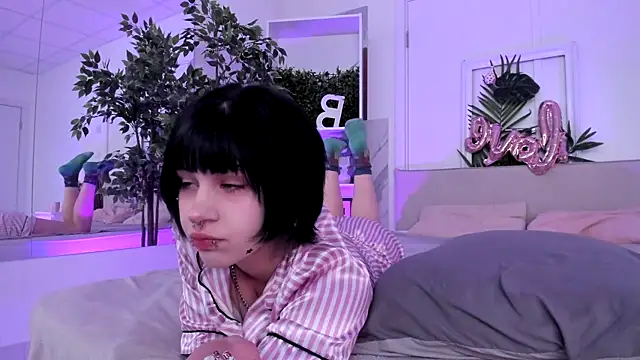 Ashley Alt online show from May 2, 2026, 6:40 am