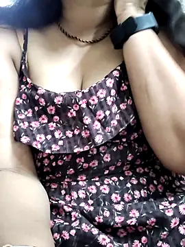 Snapshot of wow_vasavi chatting on June 9, 2026, 4:41 pm wow vasavi online show from June 9, 2026, 4:41 pm