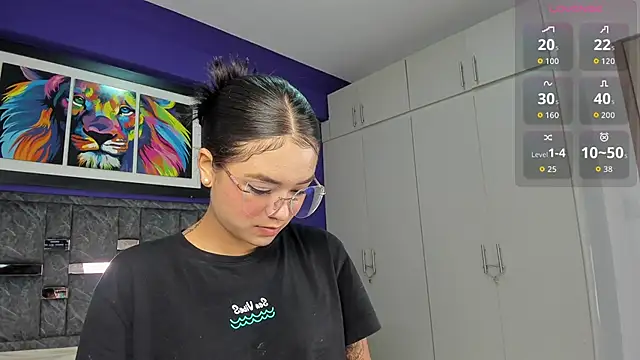 jade lov online show from May 13, 2026, 12:12 pm