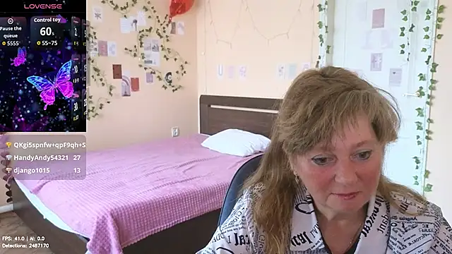 Snapshot of Melania_Cook chatting on July 16, 2026, 2:47 pm Melania Cook online show from July 16, 2026, 2:47 pm