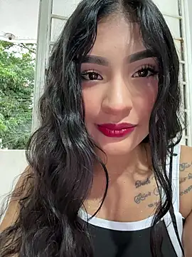 Snapshot of SabrinaX_X chatting on June 1, 2026, 10:31 pm SabrinaX X online show from June 1, 2026, 10:31 pm