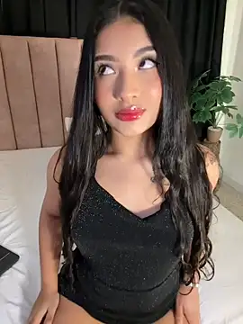 Snapshot of SabrinaX_X chatting on June 12, 2026, 10:18 pm SabrinaX X online show from June 12, 2026, 10:18 pm